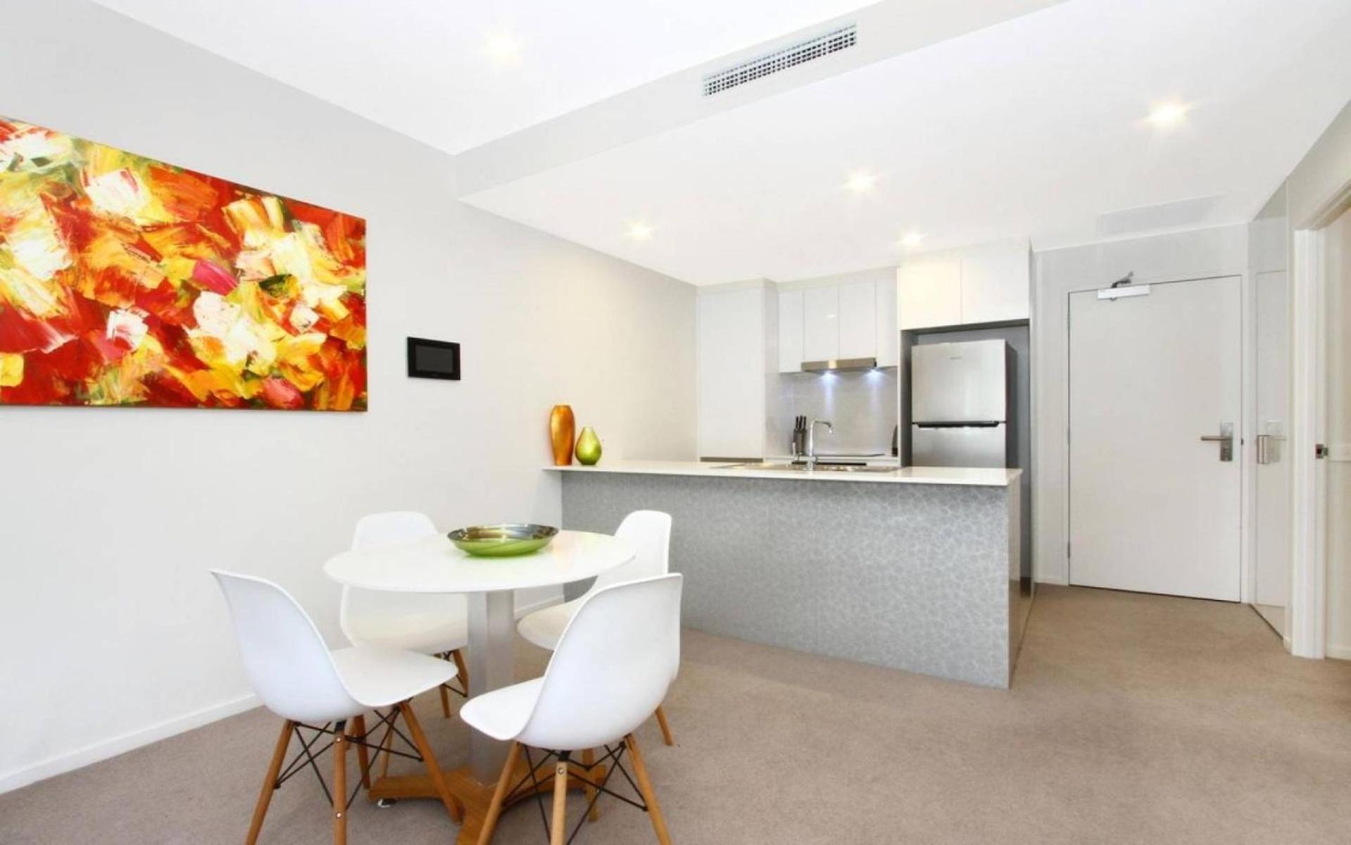 Iq Smart Apartments 704 Braddon Act Canberra Exterior photo